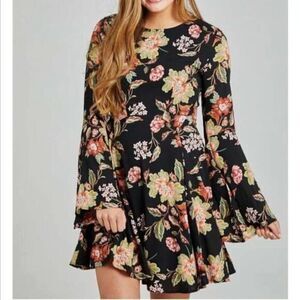 Altar'd State Thessaly fit & flare Fall floral black bell sleeve mini dress LG